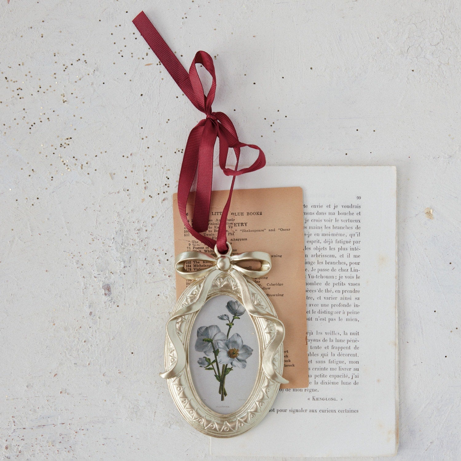 Resin Photo Frame Ornament W Red Ribbon Hanger, Gold Finish