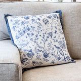 17 X 17 Bl/wht Floral Pillow